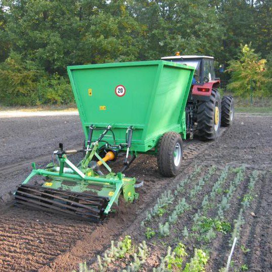 Fertilizer Spreaders & Soil Treatment Equipment